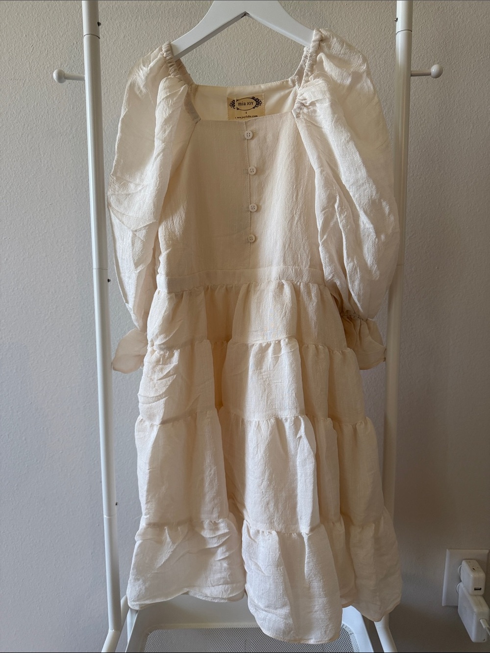 Joyfolie Cream Tiered Puff-Sleeve Dress for Girls NWT